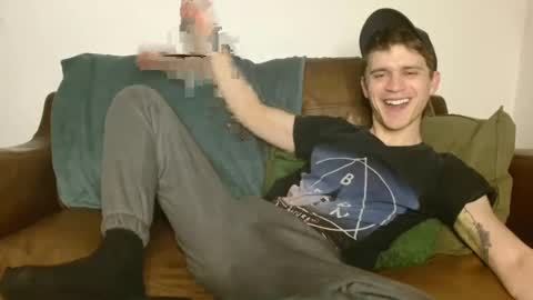 CamDoAttitude online show from December 31, 2024, 8:02 pm