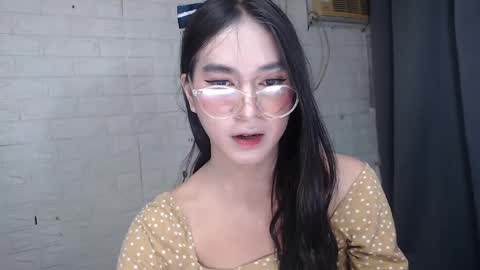 Snapshot of camela_star chatting on February 3, 2025, 6:28 pm camela_star online show from February 3, 2025, 6:28 pm