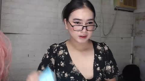 Snapshot of camela_star chatting on October 25, 2025, 4:20 am camela_star online show from October 25, 2025, 4:20 am