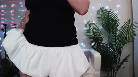 camelia_lillie online show from February 24, 2026, 1:47 am