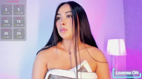 Snapshot of cameliaa_smiith chatting on November 16, 2025, 3:23 am Camelia Smith online show from November 16, 2025, 3:23 am