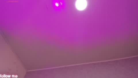 Snapshot of cameliaa_smiith chatting on February 4, 2026, 2:06 am Camelia Smith online show from February 4, 2026, 2:06 am