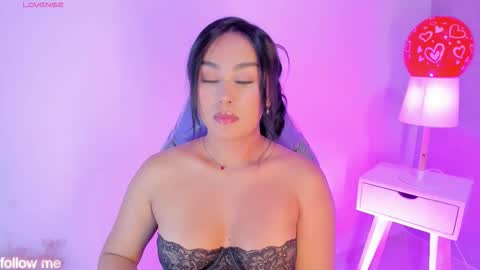 Snapshot of cameliaa_smiith chatting on February 10, 2026, 3:21 am Camelia Smith online show from February 10, 2026, 3:21 am