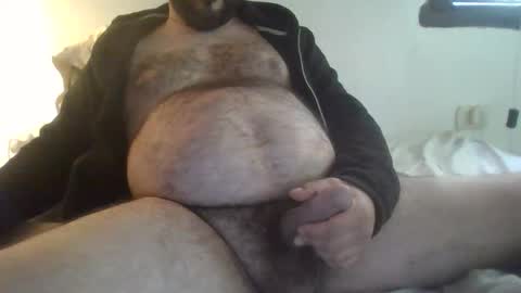 camera008 online show from April 7, 2026, 5:02 pm