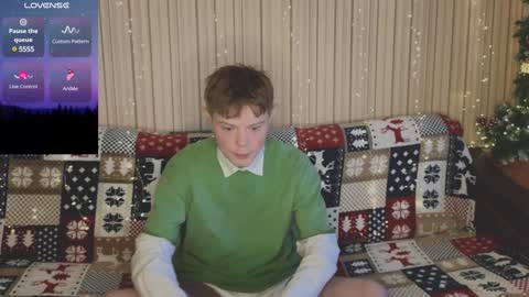 Snapshot of cameron_crowly chatting on December 20, 2024, 6:19 am Cameron online show from December 20, 2024, 6:19 am