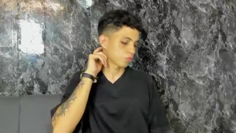 Snapshot of cameron_lux4 chatting on June 18, 2026, 3:29 am CAMERON online show from June 18, 2026, 3:29 am