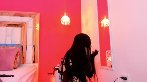 Luisa online show from December 17, 2025, 11:27 am