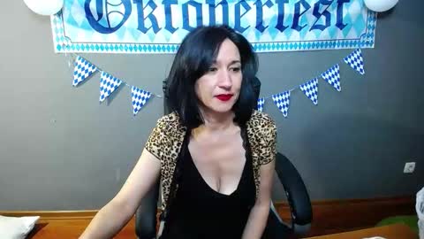 Cameronenns online show from September 26, 2025, 4:44 pm