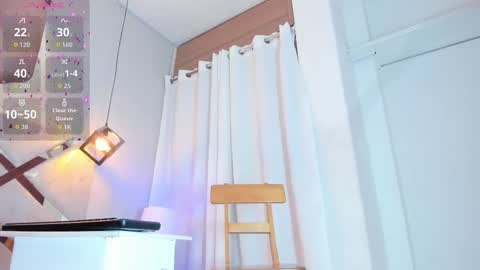 Snapshot of cami_rouxx chatting on October 7, 2025, 3:25 am cami_rouxx online show from October 7, 2025, 3:25 am