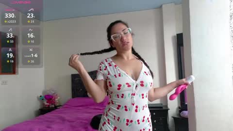 Snapshot of cami_suarez_1 chatting on May 23, 2026, 2:10 pm online show from May 23, 2026, 2:10 pm