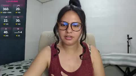 Snapshot of cami_valbuena chatting on July 21, 2026, 12:57 am Camila Valbuena online show from July 21, 2026, 12:57 am