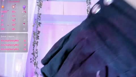 camiigox online show from November 20, 2025, 7:57 pm