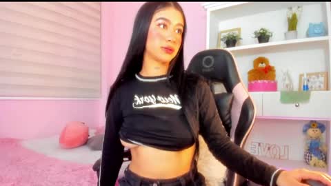 camila online show from April 10, 2026, 9:30 pm