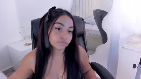 Snapshot of camila_adams chatting on February 9, 2025, 1:22 am Cami online show from February 9, 2025, 1:22 am