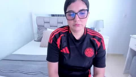 Camila buitrago online show from May 29, 2026, 12:52 am