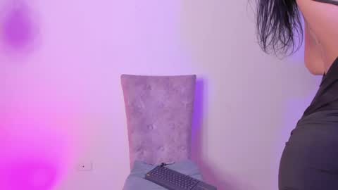  s online show from May 30, 2026, 11:24 pm