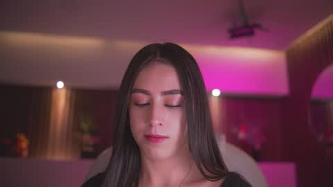 camila_martinez9 online show from December 15, 2025, 11:47 am