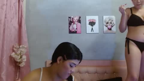 camila_meza online show from May 15, 2026, 1:18 pm