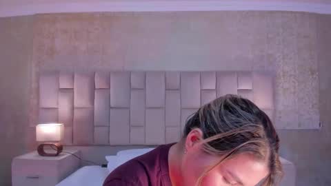 camila preston online show from September 17, 2025, 5:53 am