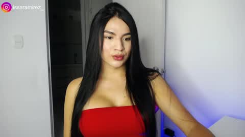 X IGcamiryan01 online show from April 10, 2026, 11:09 pm