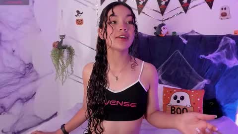 camilla_miller01 online show from October 24, 2025, 4:25 pm