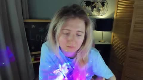 Snapshot of camilladreamer chatting on February 28, 2026, 5:36 pm camilladreamer online show from February 28, 2026, 5:36 pm