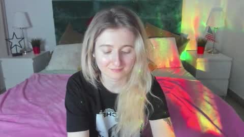camilladreamer online show from March 21, 2026, 7:39 pm