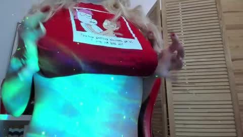 camilladreamer online show from April 12, 2026, 1:21 am