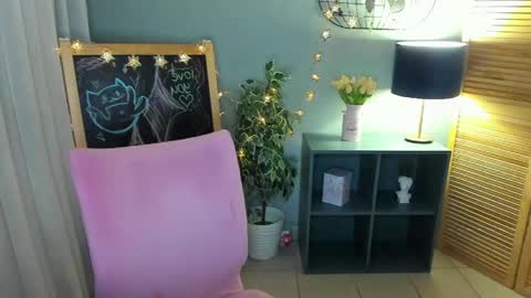camilladreamer online show from May 22, 2026, 1:17 pm