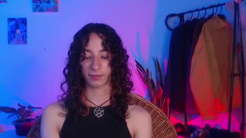 Snapshot of camille_delrey chatting on December 4, 2024, 11:46 pm  Camille   online show from December 4, 2024, 11:46 pm