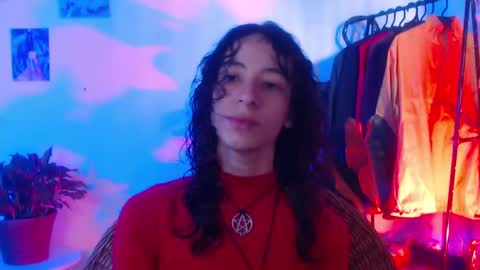 Snapshot of camille_delrey chatting on December 11, 2024, 12:23 pm  Camille   online show from December 11, 2024, 12:23 pm