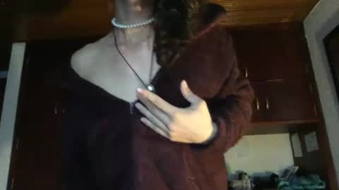 Snapshot of camille_delrey chatting on February 17, 2025, 7:42 pm  Camille   online show from February 17, 2025, 7:42 pm