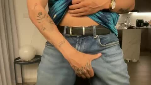 camilo online show from July 8, 2026, 3:44 am