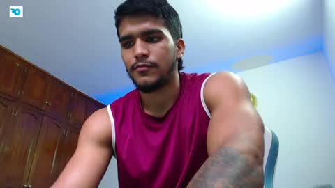 camilo_contre21 online show from June 3, 2026, 10:04 pm