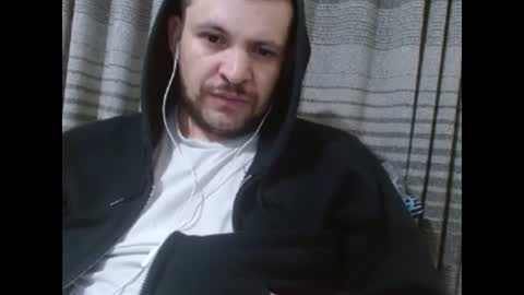 Snapshot of camiloking17 chatting on January 27, 2025, 5:36 am camilo online show from January 27, 2025, 5:36 am