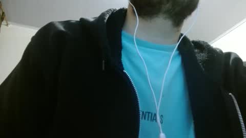 Snapshot of camiloking17 chatting on February 10, 2025, 7:26 am camilo online show from February 10, 2025, 7:26 am