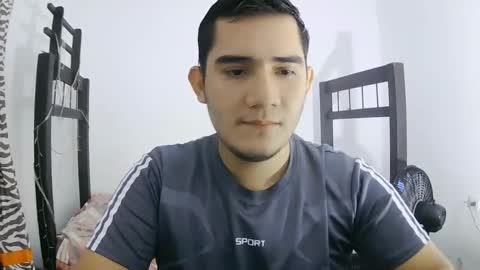 Snapshot of camilowhite_ chatting on October 6, 2025, 3:53 pm Camilowhite  online show from October 6, 2025, 3:53 pm