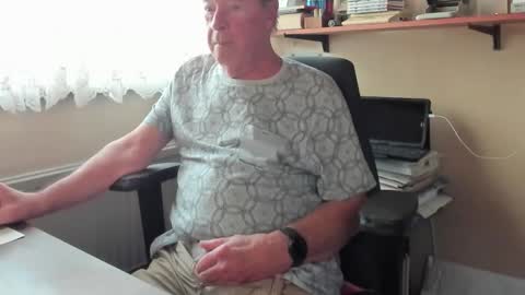 Cammee online show from February 2, 2026, 8:02 am