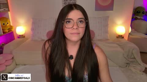   Lets reach 200 thumbs up  online show from March 29, 2026, 9:26 pm