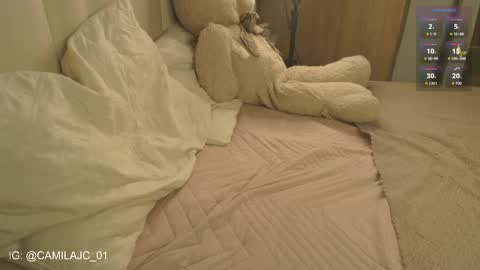 Laura Camila online show from January 17, 2026, 1:16 pm