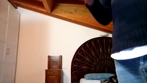 campas59100 online show from November 16, 2025, 7:41 pm