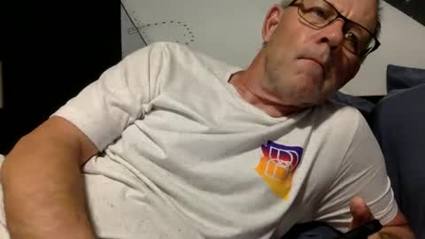 james online show from October 11, 2025, 2:00 am