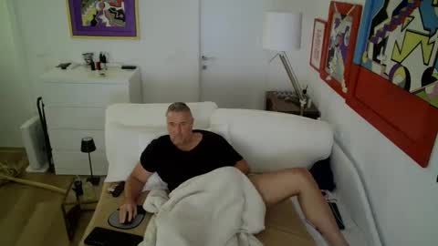 camunication online show from February 17, 2025, 9:24 am