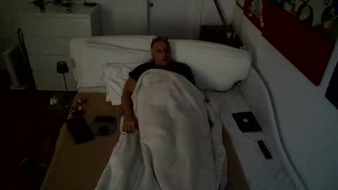 camunication online show from February 18, 2025, 4:16 pm