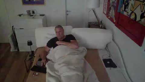 camunication online show from February 21, 2025, 10:28 am