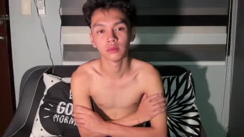 Snapshot of camwithethan chatting on October 13, 2025, 5:02 pm Ethan online show from October 13, 2025, 5:02 pm