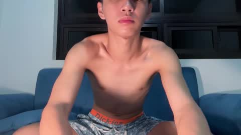 Snapshot of camwithethan chatting on October 25, 2025, 6:02 pm Ethan online show from October 25, 2025, 6:02 pm