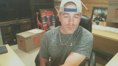 CanadianBacon6969 online show from October 25, 2025, 6:43 am