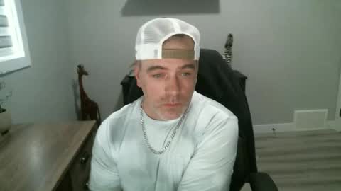 CanadianBacon6969 online show from May 21, 2026, 11:12 pm