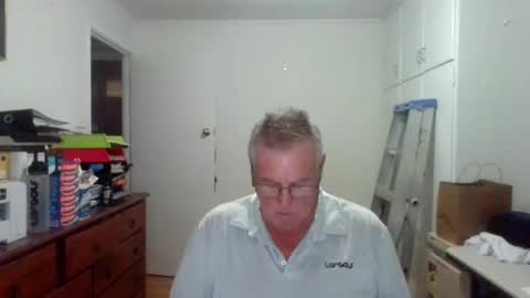 Snapshot of canberian chatting on February 19, 2025, 7:50 am Canberian online show from February 19, 2025, 7:50 am